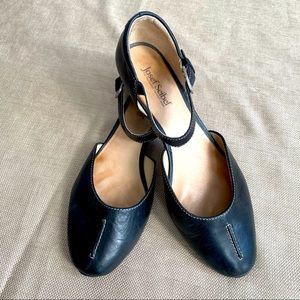 Josef Seibel comfort dress shoe, size 9